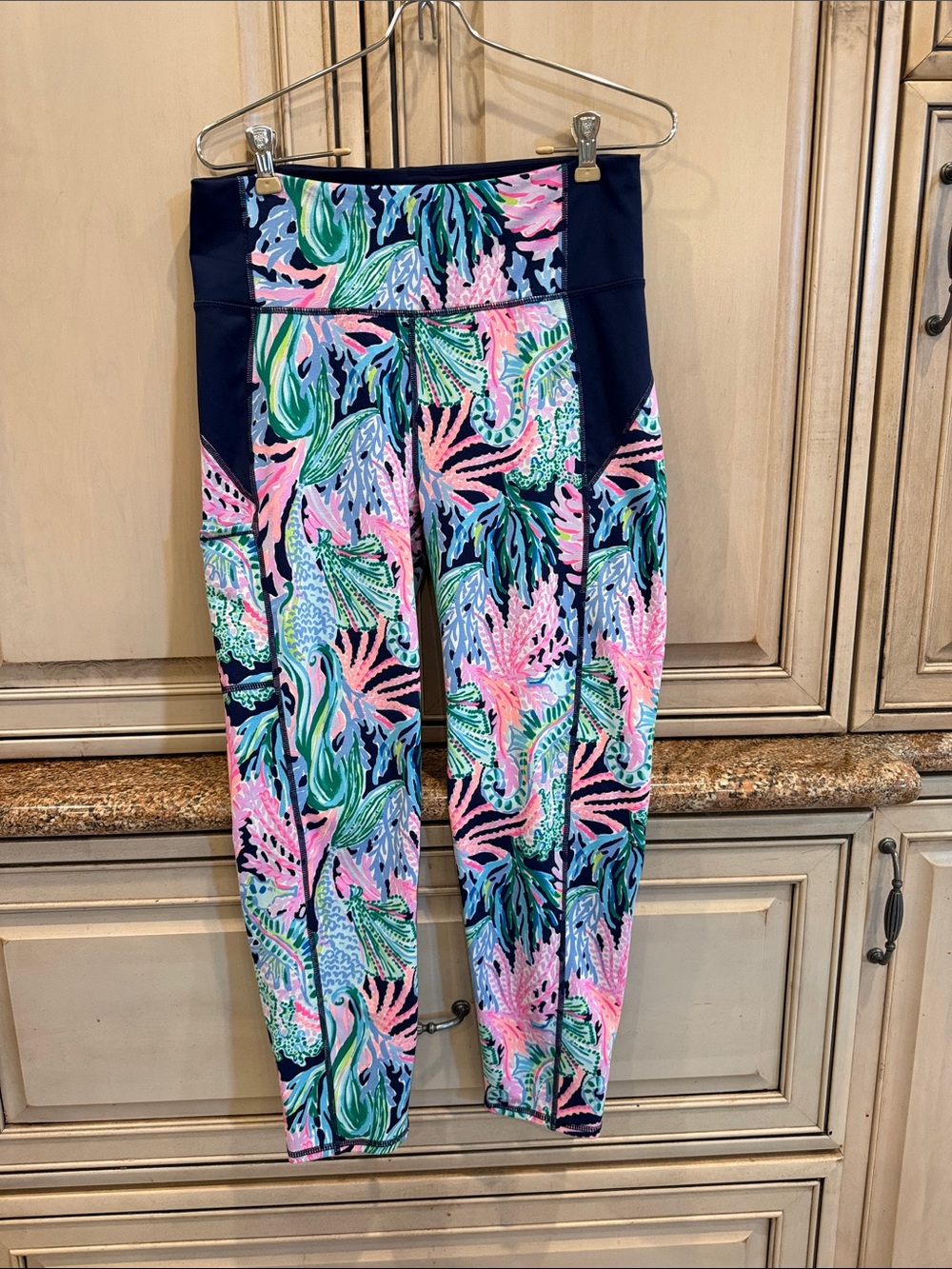 Lilly Pulitzer Luxletic - Weekender High-Rise Crop Leggings